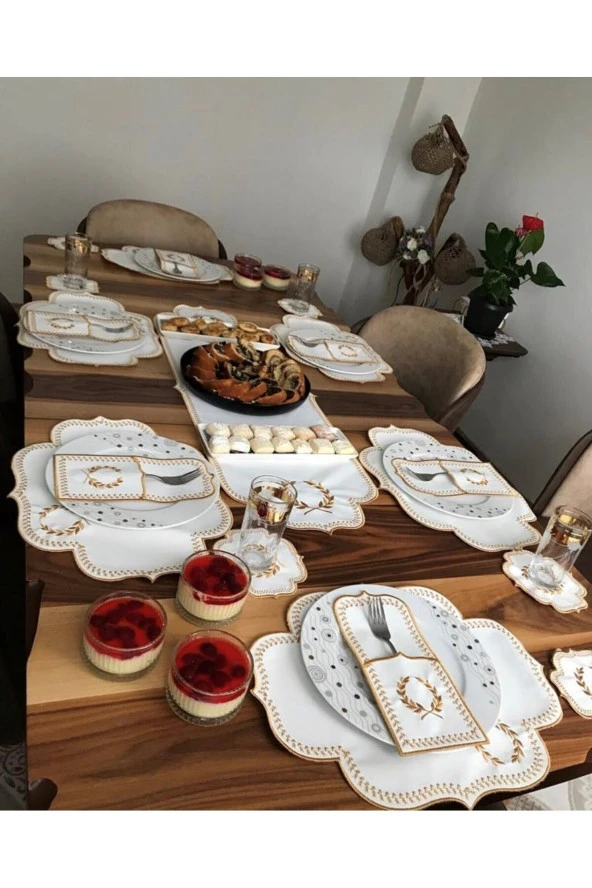 Başak Krem Gold 12 Kişilik 37 Parça Masa Örtüsü Nakışlı Deri Runner Seti Yemek Sunum Takımı ürün görseli 1