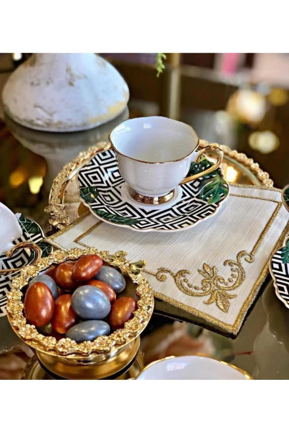 Köşeli Gold 6lı Linen Keten Kahve Yanı Kokteyl Sunum Parti Peçetesi Nakış Işlemeli Sunumluk ürün görseli 1