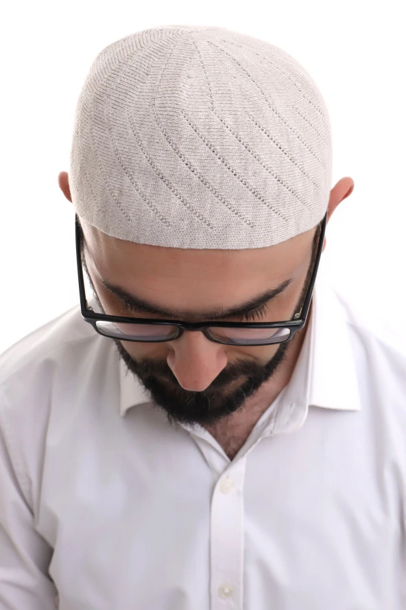 Krem Kışlık Çapraz Desenli Dokuma Takke - Resim 5