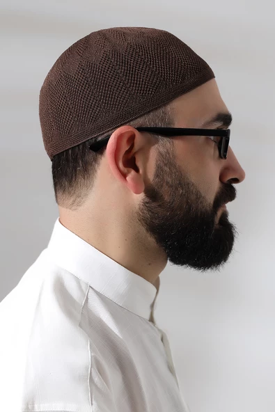 Kahve Safir Dantel Detaylı Örme Namaz Takkesi - Resim 3