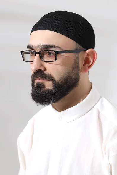 Siyah Safir Dantel Detaylı Örme Namaz Takkesi ürün görseli 1