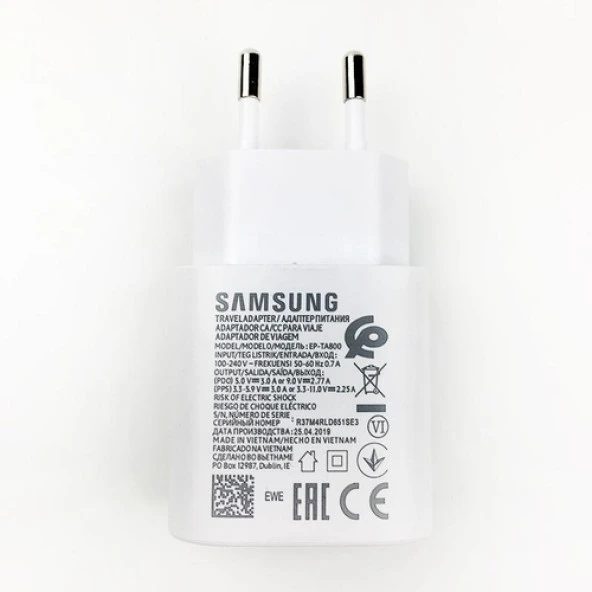 Day Samsung Galaxy C5 Pro Orijinal EP-TA800XWEGWW 25W Type-C Hızlı Şarj Cihazı Beyaz  3A ST800B25W0467 ürün görseli 1