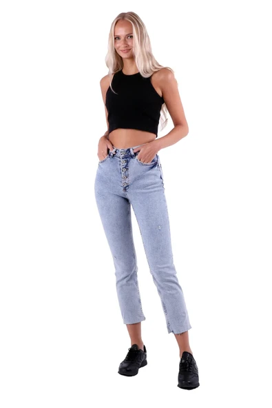 Düğme Detaylı ve Yüksek Belli Cepli Astarsız Mom Kadın Kot Pantolon Kar Açık Mavi Denim Dört Mevsim  ürün görseli 1