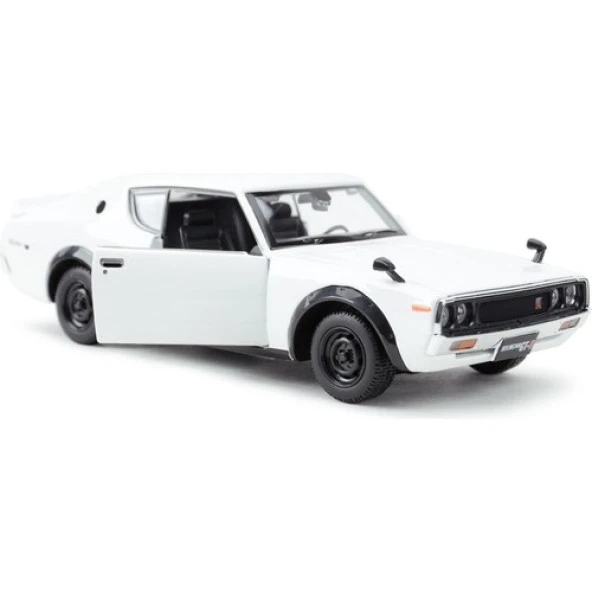 Maisto 1:24 1973 Nissan Skyline 2000GT-R KPGC110 Beyaz Model Araba ürün görseli 1