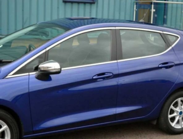 Ford Fiesta Uyumlu Cam Çerçevesi 2010-2017 Parça ürün görseli 1