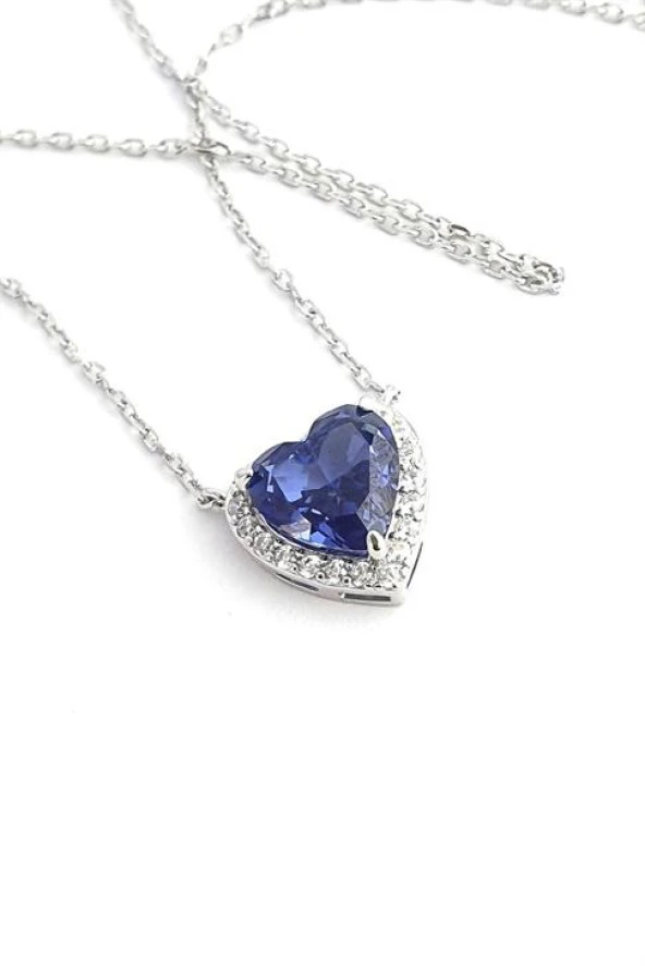 Sky Diamond Purple  Tanzanit İce Cut  925Ayar Gümüş Üzerine Altın Kaplama Kalp Kolye ürün görseli 1
