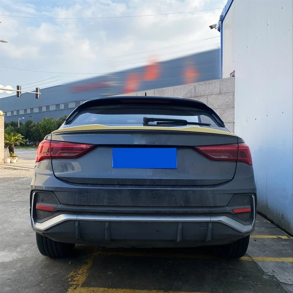 AUTOGP Audi q3 sportback mid spoiler 2019+ ürün görseli 1