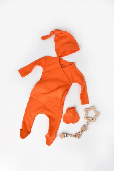 Bebek 4’lü Takım Pantolon, T-shirt, Şapka, Eldiven, Bebek ve Yenidoğan Serisi,Hastane Çıkış Seti ürün görseli 1