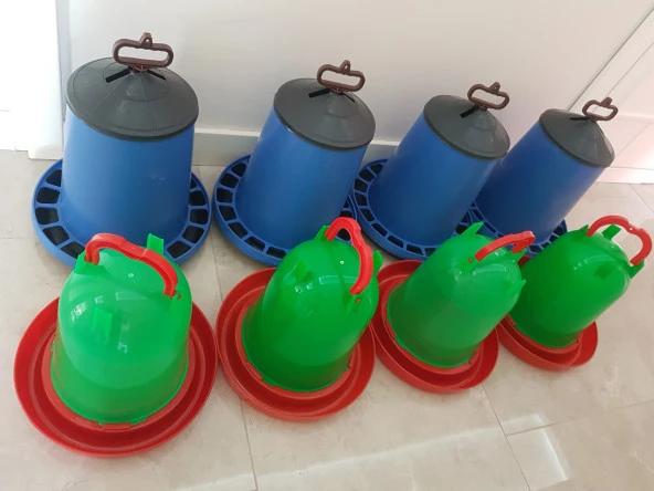 4 Adet Tavuk 15 Kg Yemlik 4adet 10 Lt  Suluk ürün görseli 1