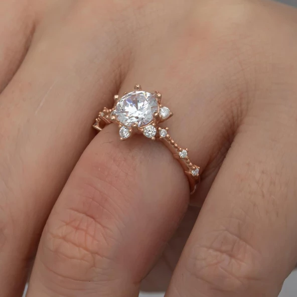 Prenses Model Rose Kaplama Zirkon Taşlı Gümüş Tektaş Yüzük ürün görseli 1