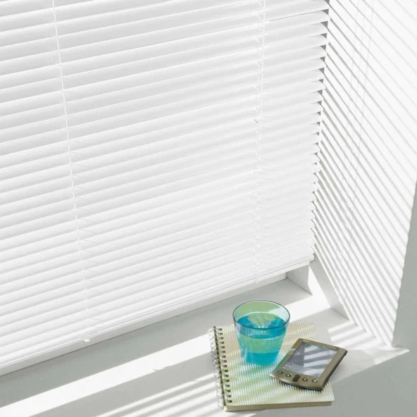 Pvc Jaluzi 25 mm 90x200 cm Ölçülerinde Beyaz ürün görseli 1