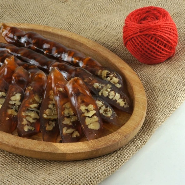 Koyu Bal Aromalı Cevizli Sucuk 1000 gr ürün görseli 1