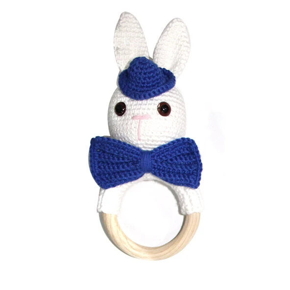 Büyük Mavi Şapkalı Beyaz Tavşan Amigurumi Çıngırak ürün görseli 1