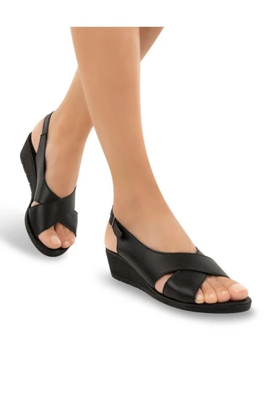 Muya Vienza 31028-001 Anatomik Taban Kadın Sandalet Siyah 36-40 ürün görseli 1