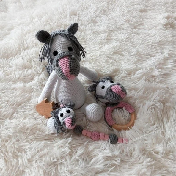 Şirin At Seti Yeni Doğan Takımı Amigurumi Organik Oyuncak ürün görseli 1