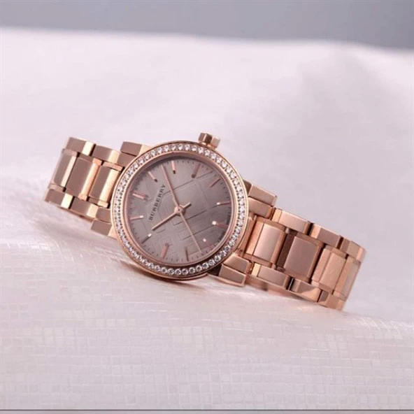 Burberry BU9225 Kadın Kol Saati - Resim 2