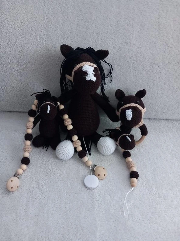 Dörtlü Yeni Doğan Siyah At Seti Amigurumi Organik Oyuncak ürün görseli 1