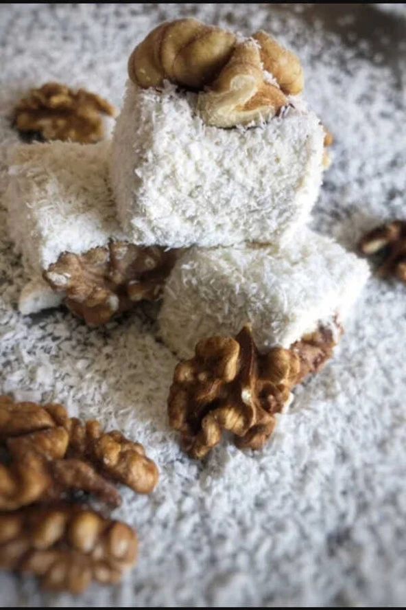 Kardeşler Basma Cevizli Sultan Küp Lokum 1 KG ürün görseli 1