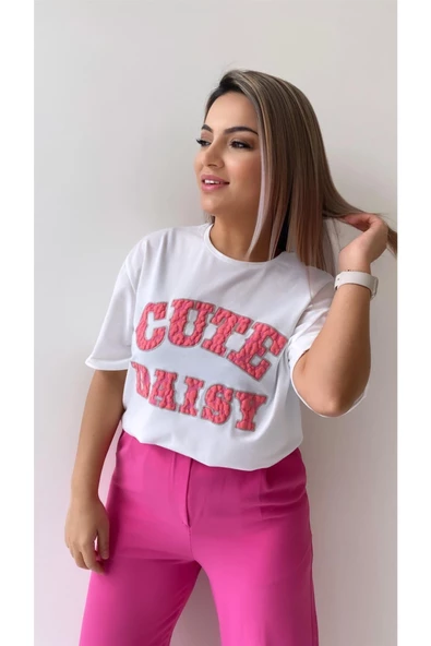 Kabartmalı Cute Daisy Tişört Ekru Pembe ürün görseli 1