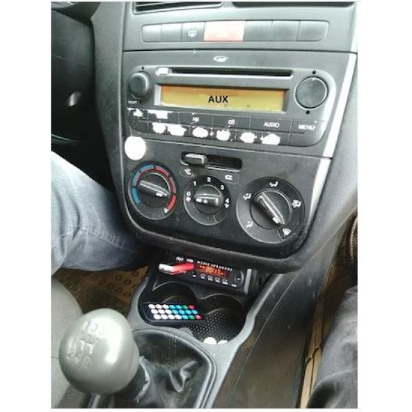 Fiat Linea Mikrofonlu Bluetoothlu Oto Teyp Usb/sd Çevirici Aux Kumandalı 12volt ürün görseli 1