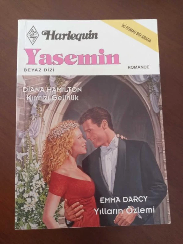 Beyaz Dizi- HARLEQUIN - YASEMİN   - İki  Roman  Birarada  /   KIRMIZI  GELİNLİK  *  YILLARIN  ÖZLEMİ ürün görseli 1