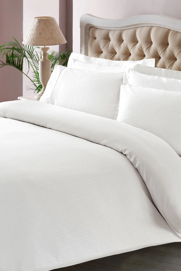 Taç Premium Basic King Size Pamuk Saten Nevresim Takımı Beyaz ürün görseli 1