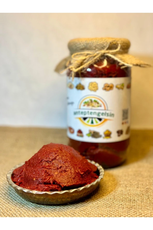Ev Yapımı Güneş Kurusu Acı Biber Salçası 650 gr ürün görseli 1