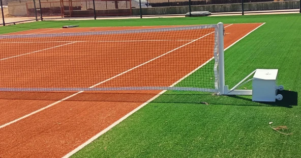 Adelinspor Via Seyyar Tenis Direği ve Gold Tenis File Seti ürün görseli 1