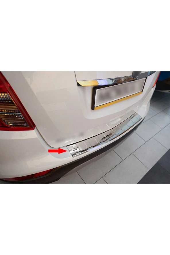 Chevrolet Trax Krom Arka Tampon Eşiği 2011-2020 ürün görseli 1