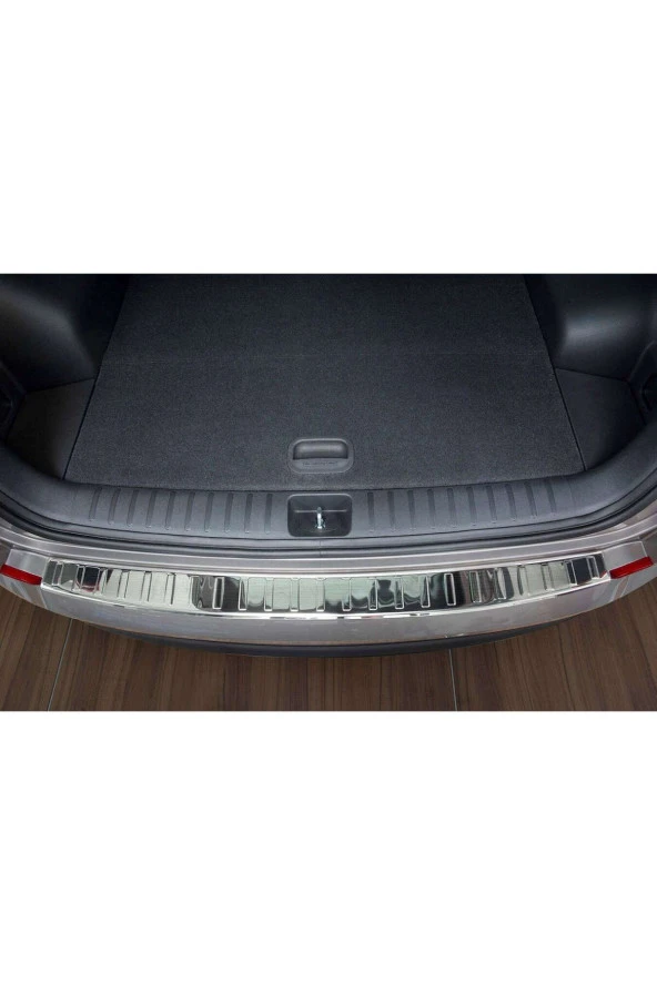 Hyundai Tucson Krom Arka Tampon Eşiği 2015-2018 ürün görseli 1