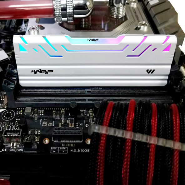 PTTAVM: WARP 16GB (8X2) DDR4 3200 MHZ RGB BEYAZ PC RAM WR-R8X2-W