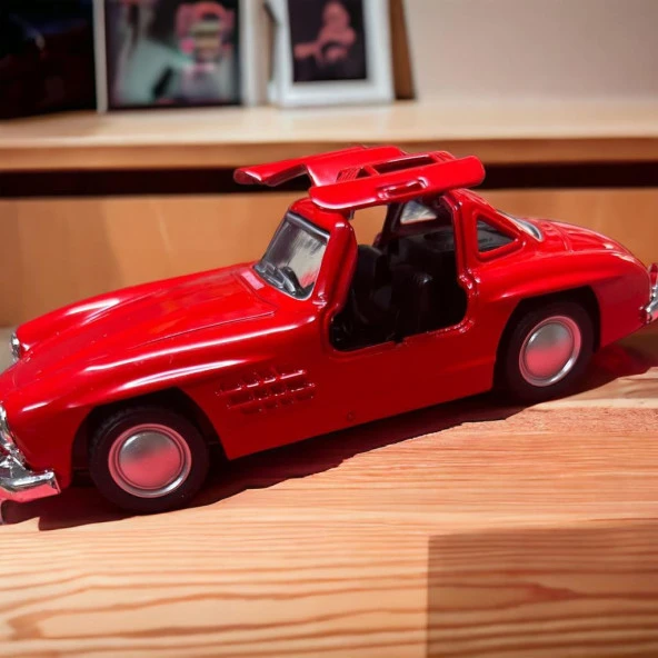 Nostaljik Metal Çek Bırak Araba Kırmızı Kapılar Açılır ( 1/36 Ölçek ) Mod:1 ürün görseli 1