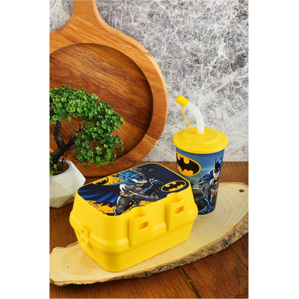 Batman İki Katlı Bölmeli Beslenme Kutusu+Kapaklı Pipetli Bardak 400 ml. ürün görseli 1