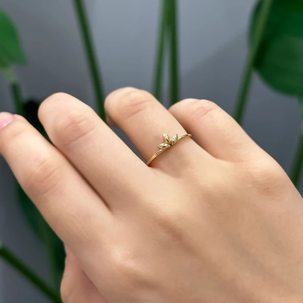 14k Altın Minimal Lotus Yüzük ürün görseli 1