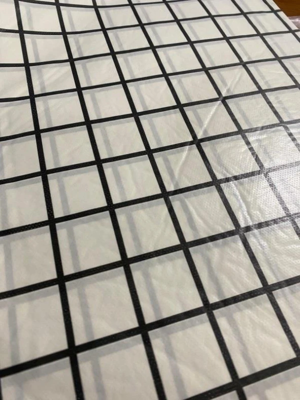 MUŞAMBA ASTARLI MASA ÖRTÜSÜ 110*140 ürün görseli 1