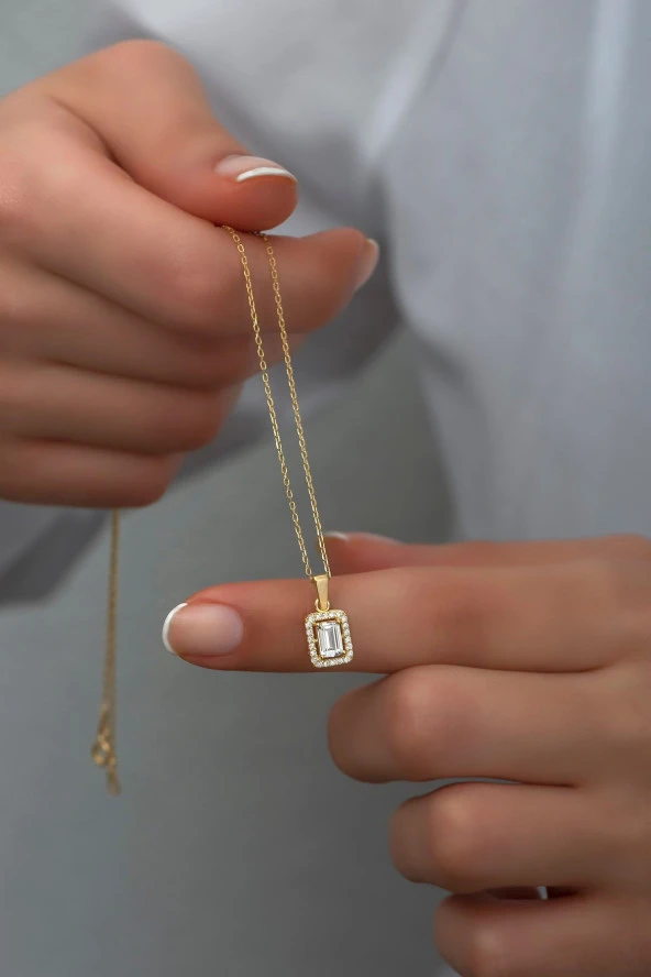 925 Ayar Gümüş Gold Baget Tektaş Kolye ürün görseli 1
