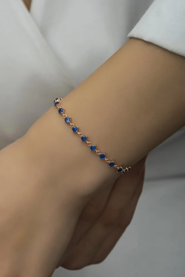 925 Ayar Gümüş Rose Sıralı 3 mm Mavi Taşlı Bileklik ürün görseli 1