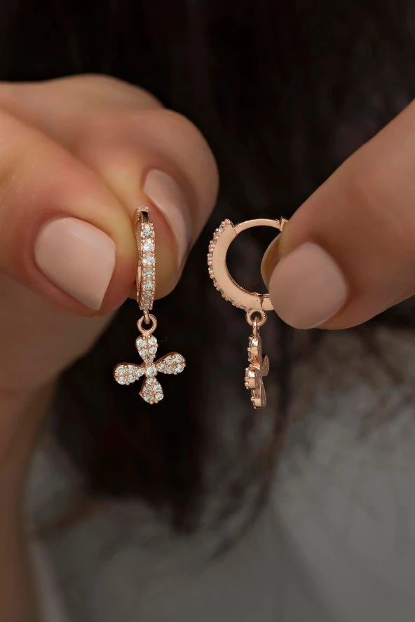 925 Ayar Gümüş Sallantılı Rose Çiçek Küpe ürün görseli 1