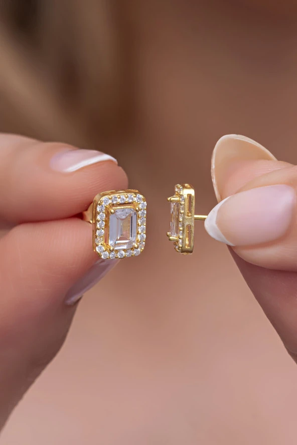 925 Ayar Gümüş Gold Baget Tektaş Model Küpe ürün görseli 1