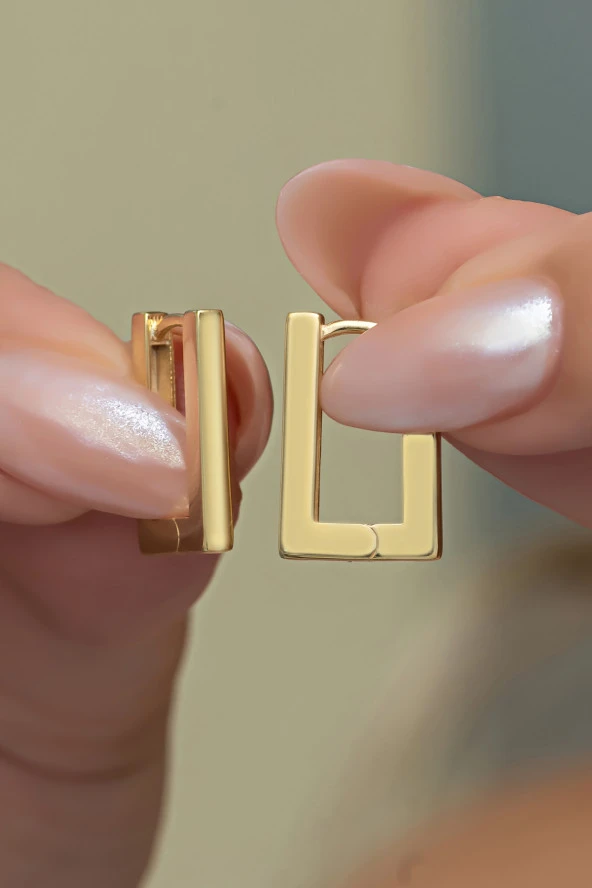 925 Ayar Gümüş Gold Kaplama Taşsız Dikdörtgen Küpe ürün görseli 1