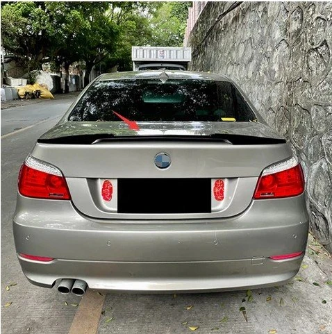 Bmw E60 spoiler boyalı (Pianoblack) 2003-2009 arası ürün görseli 1