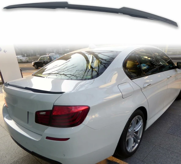 Bmw F10 Rs boyalı (Pianoblack) spoiler 2009-2016 arası ürün görseli 1