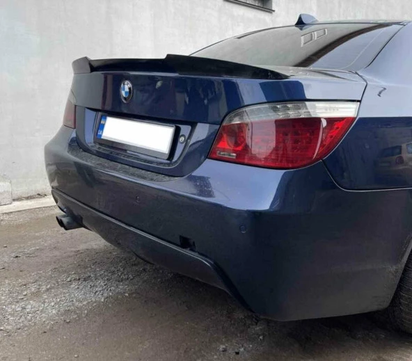 Bmw E60 boyalı (Pianoblack) M4 spoiler 2003-2009 arası ürün görseli 1
