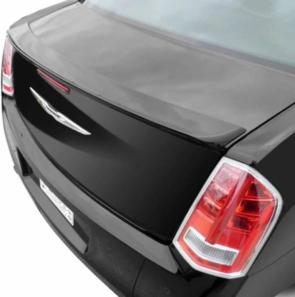 Chrysler 300c spoiler (Pianoblack) 2011-2019 arası ürün görseli 1