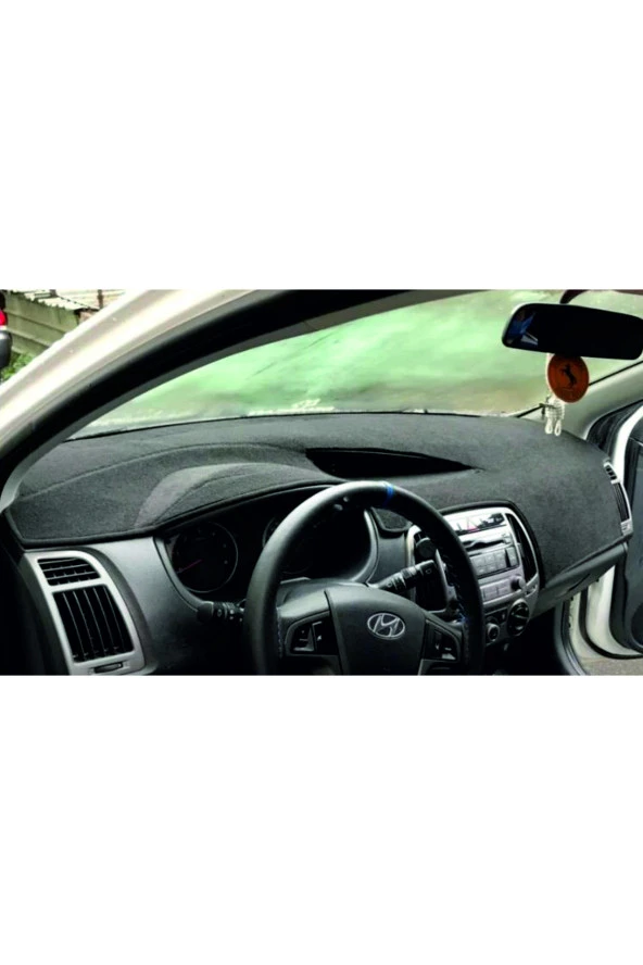 Hyundai I20 2008-2014 Modelleri Için Uygun Torpido Koruma Halısı Siyah Kenar Renk Siyah ürün görseli 1