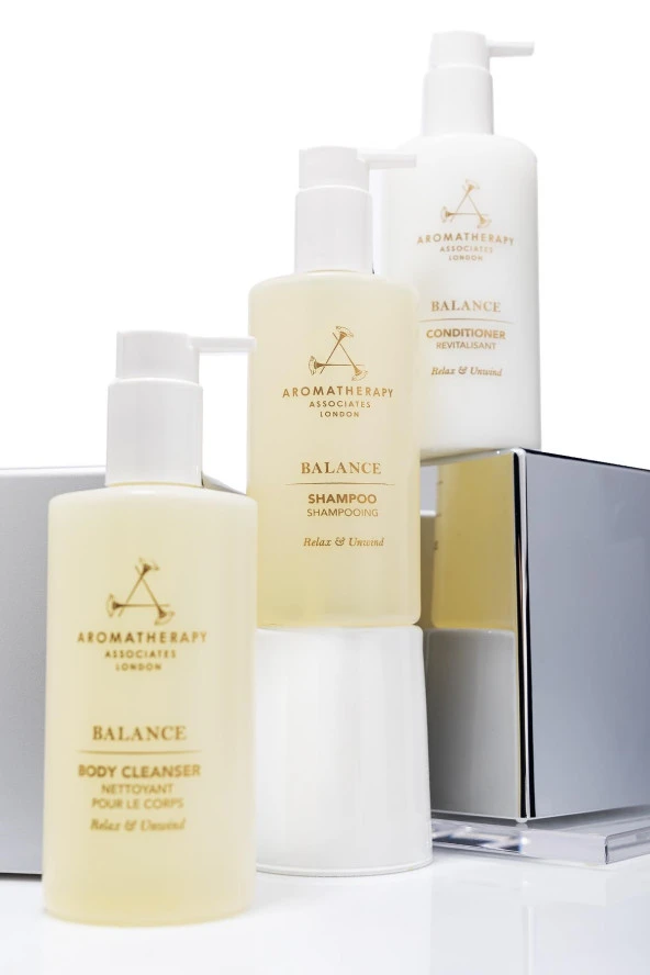 Aromatherapy Associates Balance Shampoo 300 ml + Conditioner 300 ml + Body Cleanser 300 ml ürün görseli 1