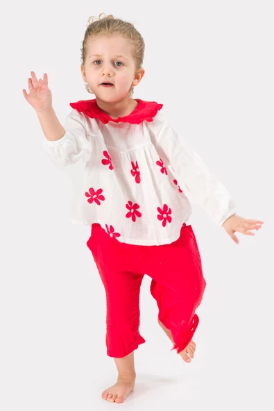Kız Çocuk Uzun Kollu Müslin Kumaş Çiçek Baskılı Müslin Alt Üst Bebek Takımı ürün görseli 1