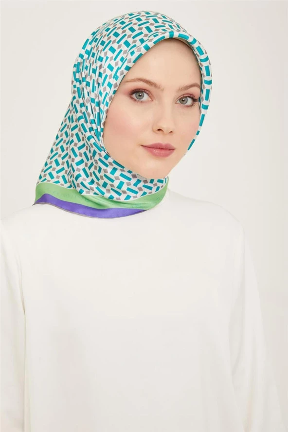 Armine 90*90 Sura İpek Eşarp 24ya9151 51 ürün görseli 1