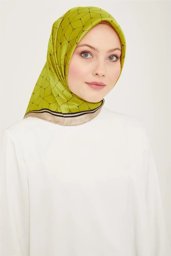 Armine 90*90 Sura İpek Eşarp E24YA9166D01-1191 - 31 Eşarp ürün görseli 1