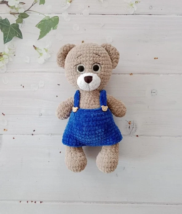 Mavi Tulumlu Sevimli Ayıcık Amigurumi Organik Oyuncak ürün görseli 1
